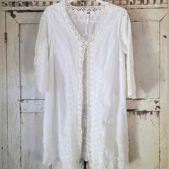 Free People Off-White Lace Tunic - Picture 4 of 11